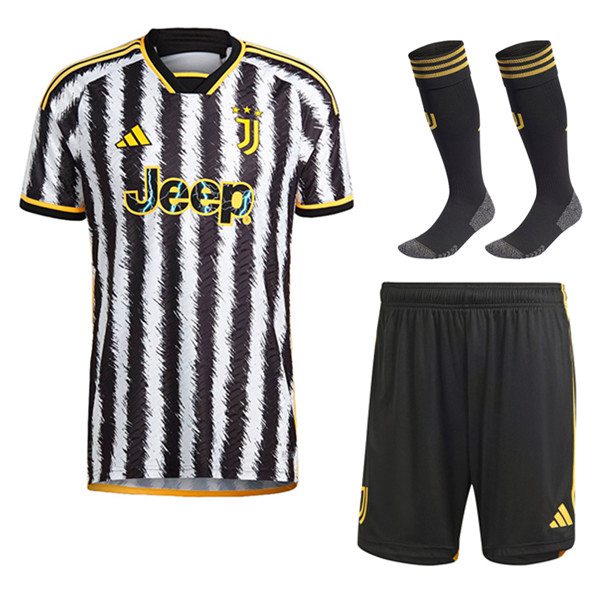 Outlet Kit Maglia Juventus Prima Pantaloncini Calzini 2023 2024